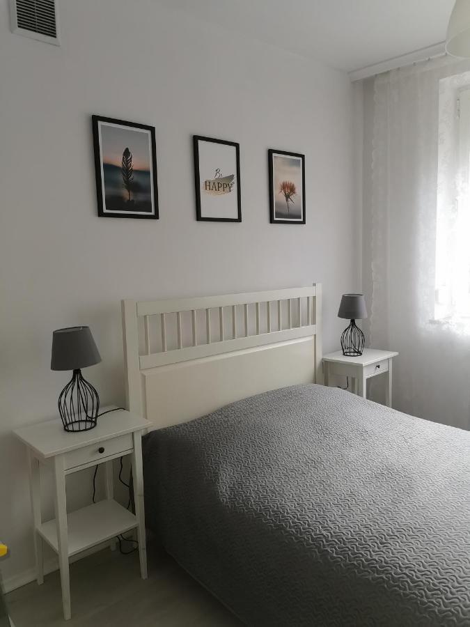 Apartament W Parku Lägenhet Oświęcim Exteriör bild