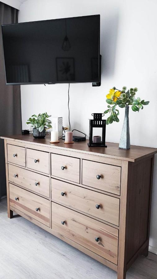 Apartament W Parku Lägenhet Oświęcim Exteriör bild